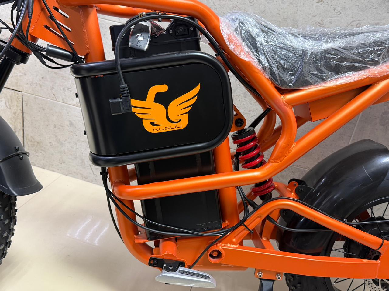 Kuguu M67 Sports Electric Scooter 2500W Motor