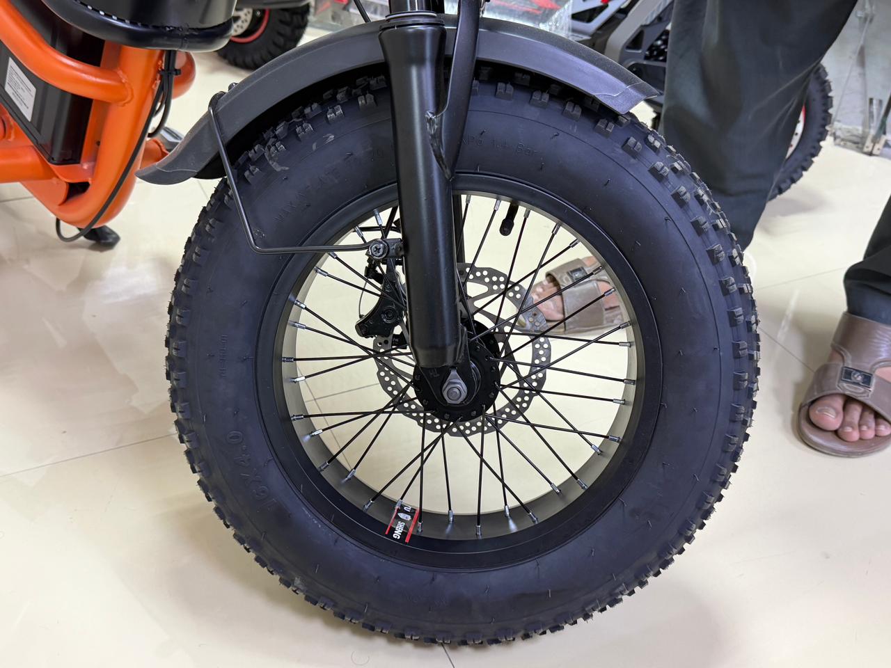 Kuguu M67 Sports Electric Scooter 2500W Motor